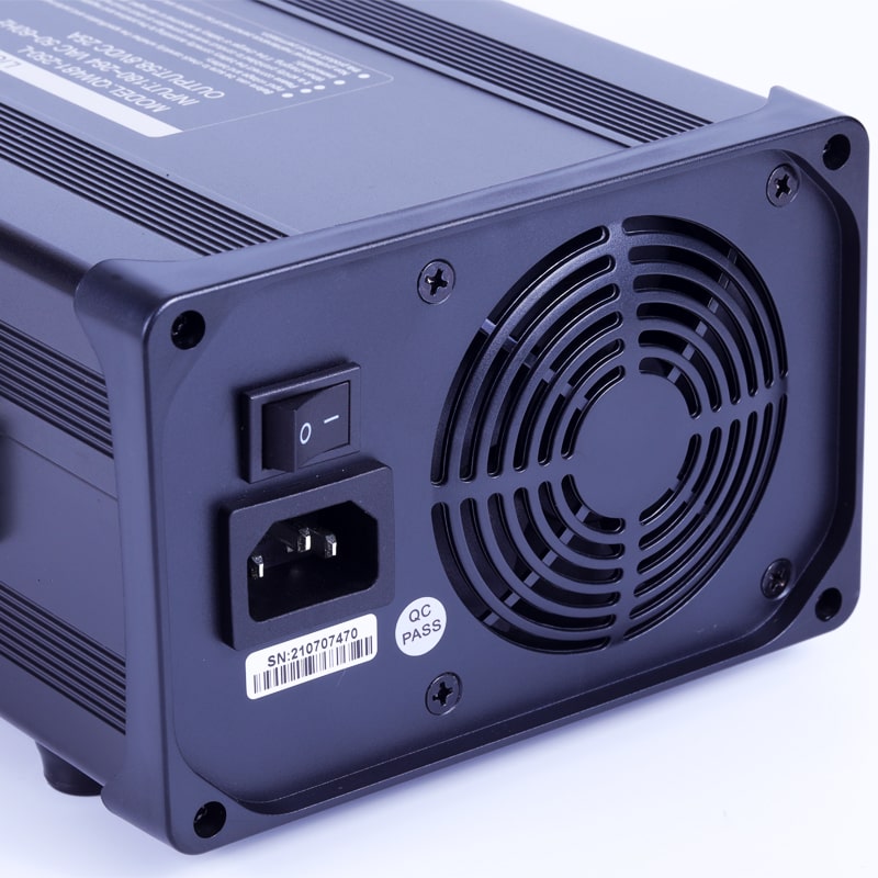 60V 13a 14a 15a 1200W Battery Charger for SLA /AGM /VRLA /GEL Lead Acid Batteries for Electric Forklift Battery Electric Golf Cart with PFC