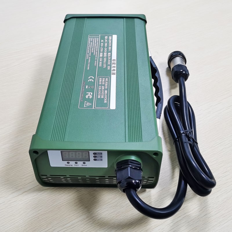AC 220V Military products DC 54.6V 25a 1500W Low Temperature charger for 13S 48V 46.8V Li-ion/Lithium Polymer battery with PFC