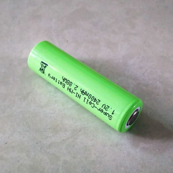 Flat Top 1.2V AA NiMH Rechargeable Battery(2400mAh)