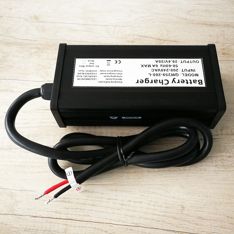 Factory Direct Sale 84V 4a 360W charger for 20S 72V 74V Li-ion/Lithium Polymer battery with PFC