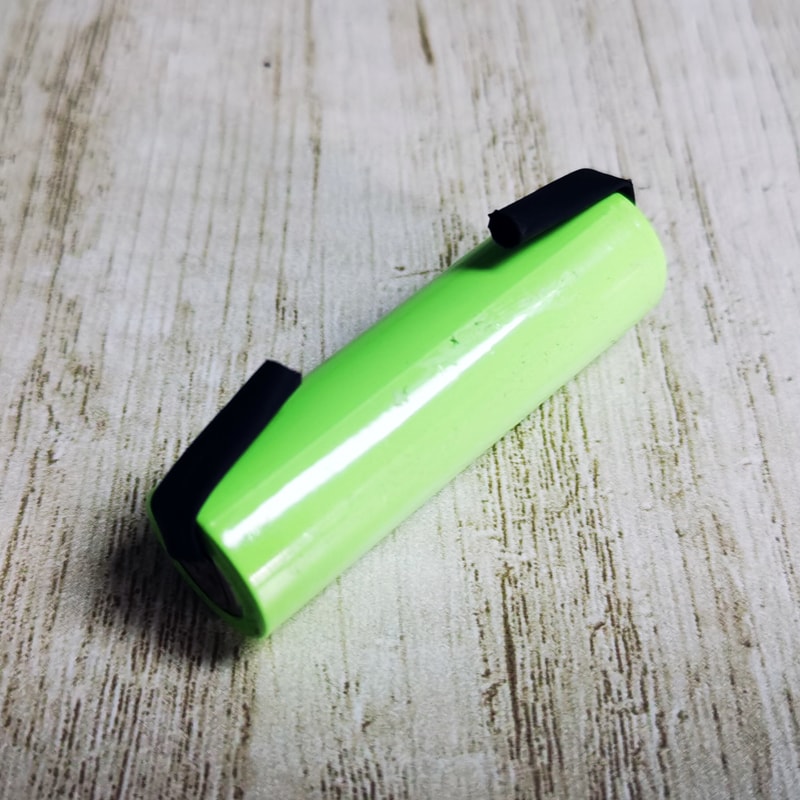 1.2V AA NiMH Rechargeable Battery with Soldering Lugs (2500mAh)