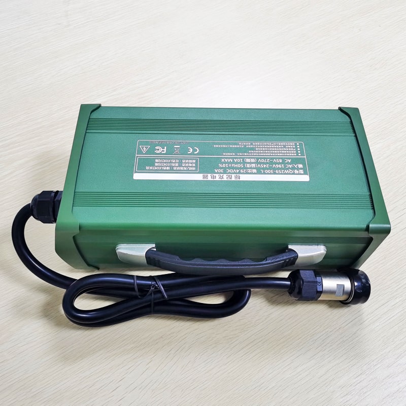 AC 220V Military products DC 14.7V 60a 1500W Low Temperature Charger for 12V SLA /AGM /VRLA /GEL Lead-acid Battery with PFC